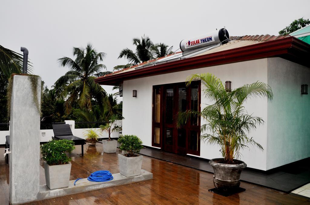 Villa Dineha Hikkaduwa Exterior foto